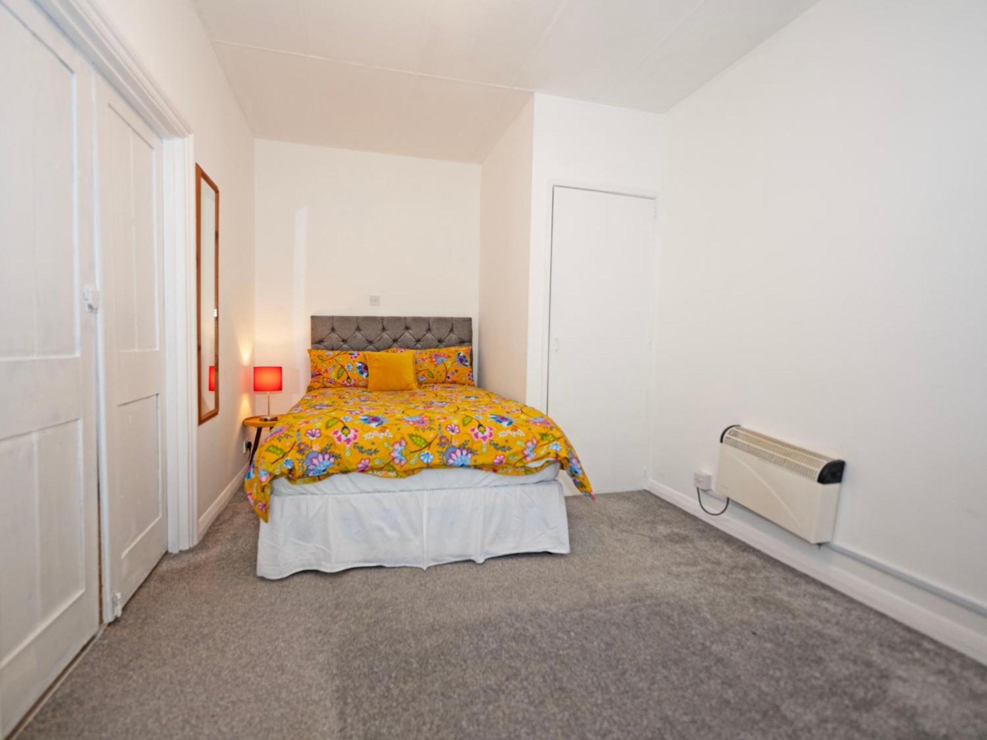 Flat In Clapham Budget Friendly Stay London Ngoại thất bức ảnh